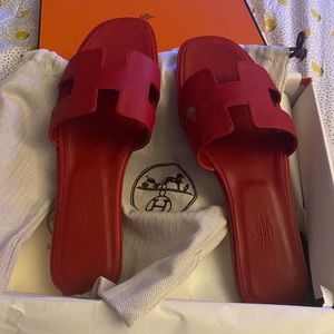 Hermès red Oran sandals